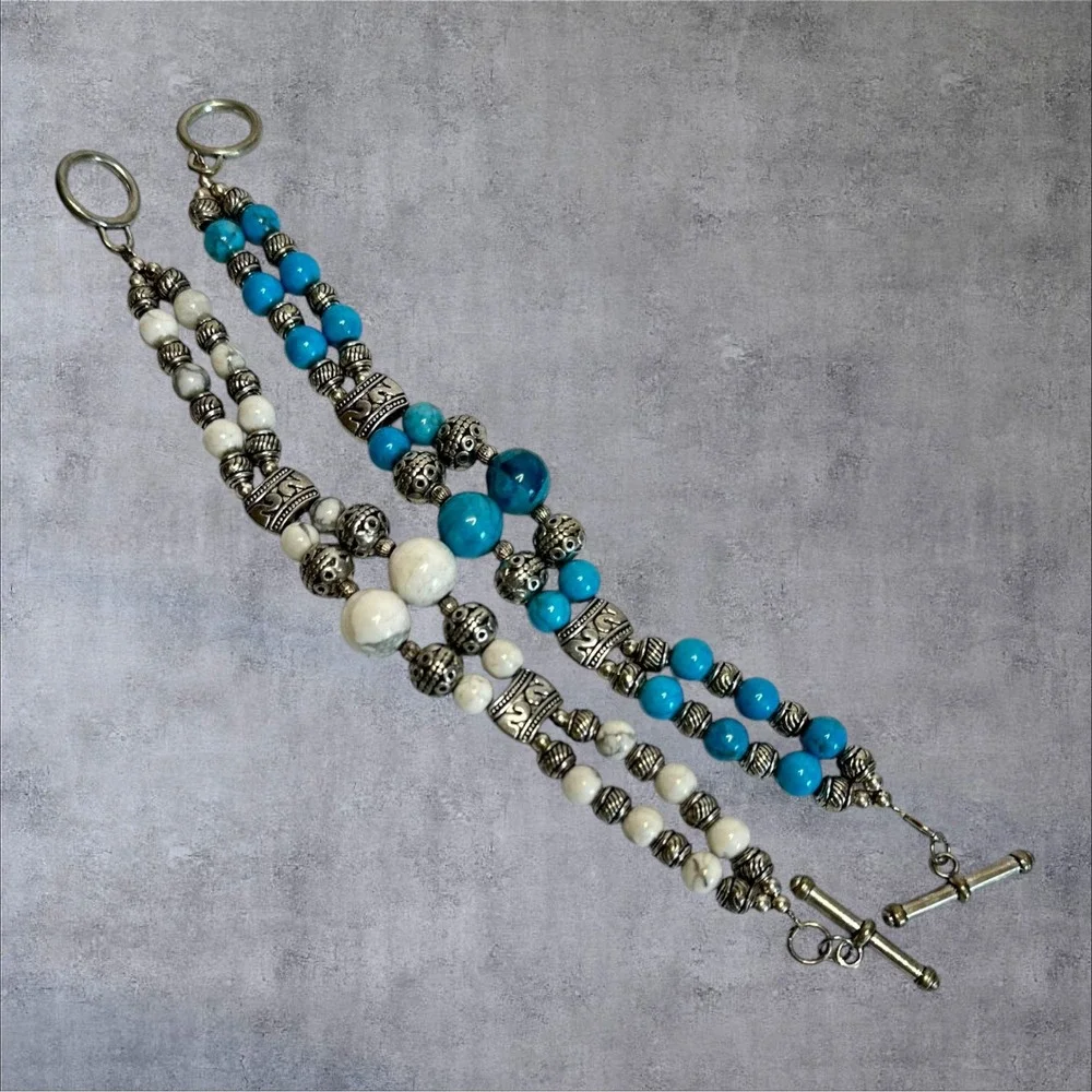 Artisan Beaded Bracelet Lot 2 Turquoise White Howlite Style Toggle‎ Set